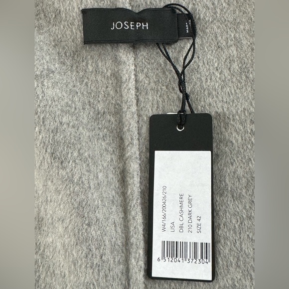 JOSEPH Lisa Wool And Cashmere Blend Felt
Wrap Coat in charcoal grey - Picture 14 of 15